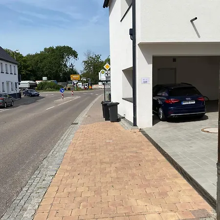 Apartment Keep Business H66-2 Nahe Audi & Schwarz Gruppe Mit Balkon, Netflix & Parkplatz
