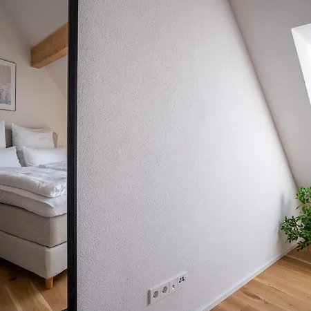 Apartment Keep Business H66-2 Nahe Audi & Schwarz Gruppe Mit Balkon, Netflix & Parkplatz